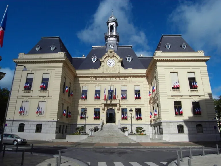 Villefranche-sur-saône (69400)